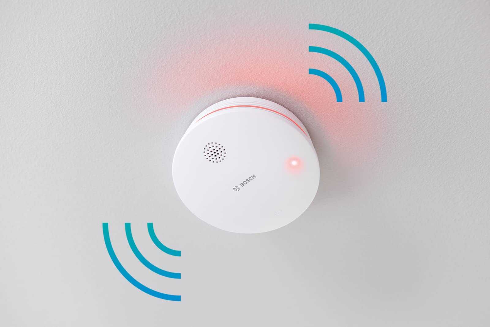 Bosch Smart Home Rauchmelder II - Intelligenter Schutz für Ihr Zuhause, mit App-Funktion und austauschbarer Batterie, kompatibel mit Apple HomeKit Mesch Shop Bosch Smart Home Rauchmelder II - Intelligenter Schutz für Ihr Zuhause, mit App-Funktion und austauschbarer Batterie, kompatibel mit Apple HomeKit Mesch Shop